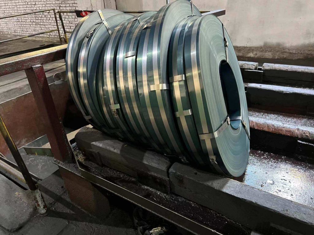 聽spring steel strips